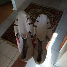 Load image into Gallery viewer, White stag size 10 sandals - like new