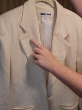 Load image into Gallery viewer, M/L - Ivory Blazer