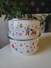 Load image into Gallery viewer, Holiday Mouse Family Bowls (set of 2)