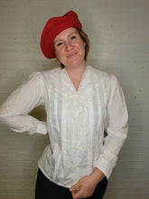 Load image into Gallery viewer, M/L - vintage lace collared blouse