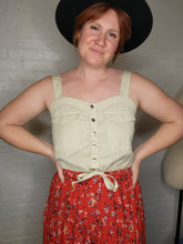 Load image into Gallery viewer, S-L NWT Ivory Crop