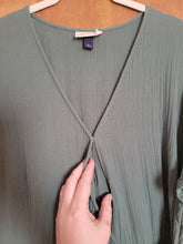 Load image into Gallery viewer, XL - Universal Thread Midi Wrap Dress