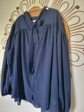 Load image into Gallery viewer, XXXL - Time and Tru Blouse