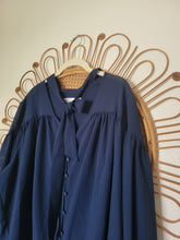 Load image into Gallery viewer, XXXL - Time and Tru Blouse