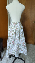 Load image into Gallery viewer, Outback Red midi Skirt