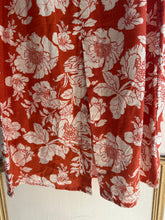 Load image into Gallery viewer, Small terracotta midi skirt
