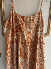 Load image into Gallery viewer, Extra Large - wood block style print maxi dress
