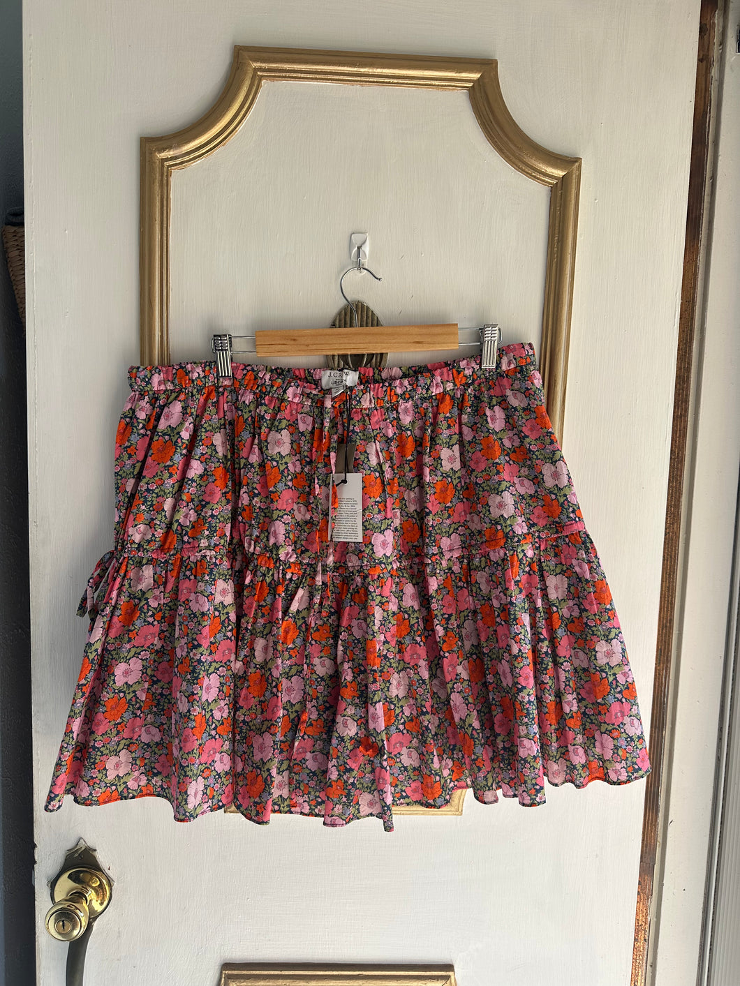 Extra Large - floral tiered mini skirt