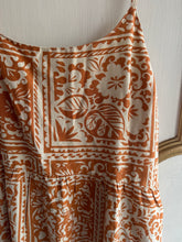 Load image into Gallery viewer, Extra Large - wood block style print maxi dress
