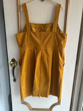 Load image into Gallery viewer, Extra Large/16 - Mustard Jumper
