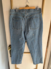 Load image into Gallery viewer, Extra Large/18 - embroidered jeans
