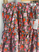 Load image into Gallery viewer, Extra Large - floral tiered mini skirt
