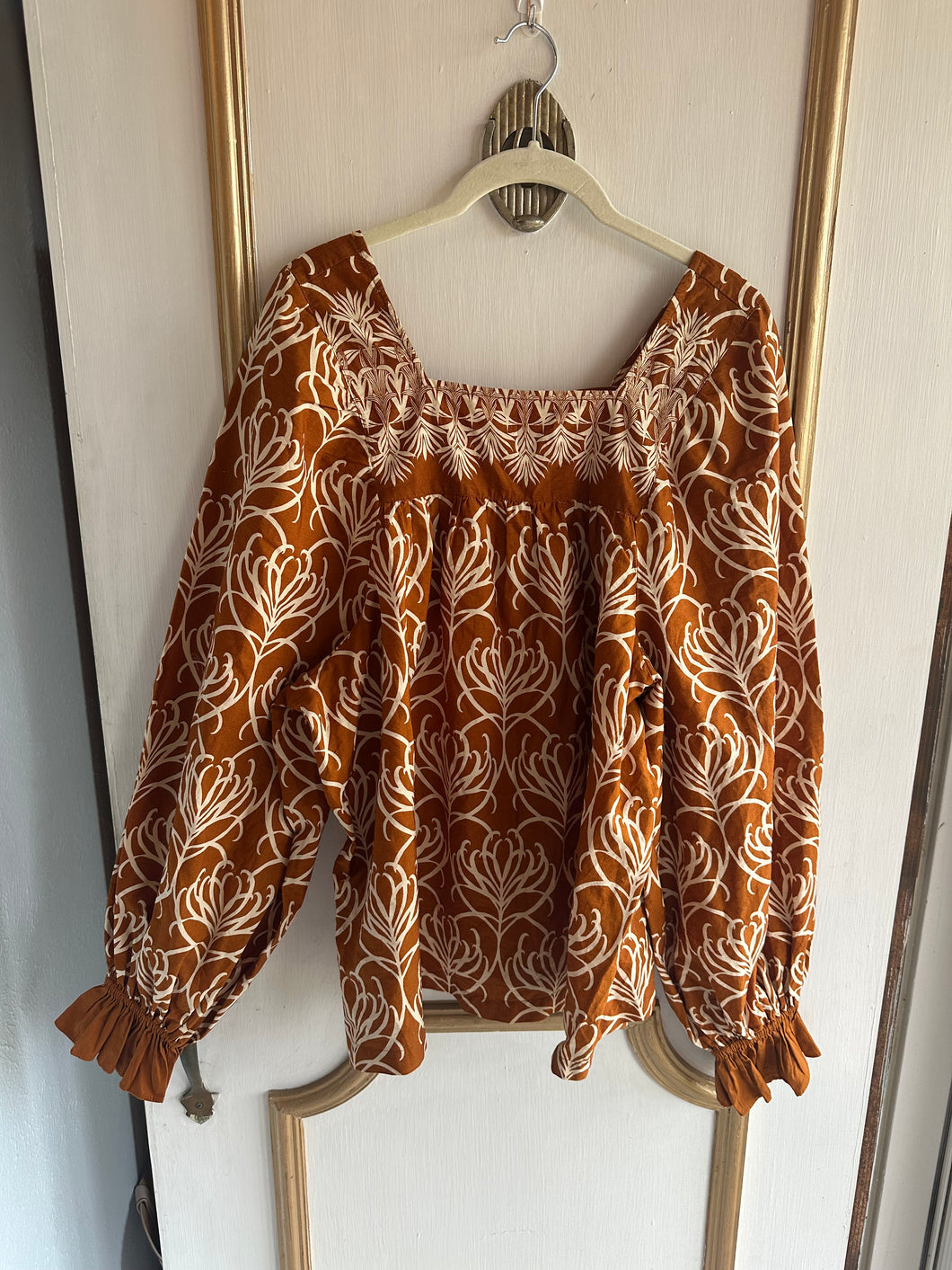 Large/Extra Large - Mustard brown blouse