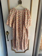 Load image into Gallery viewer, XL Tall - NWT Tiered Mini
