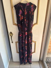 Load image into Gallery viewer, Large - NWT High Neck Navy Maxi
