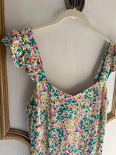 Load image into Gallery viewer, Small/6 - Microfloral Ruffle Sleeve Dress

