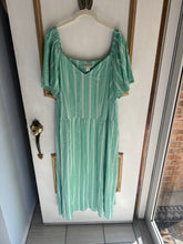 Load image into Gallery viewer, 2X - Mint Striped Midi
