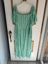 Load image into Gallery viewer, 2X - Mint Striped Midi
