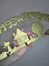 Load image into Gallery viewer, Vintage 5 hook hanger
