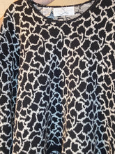 Load image into Gallery viewer, S - Vintage Sweater
