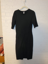 Load image into Gallery viewer, XS - black bodycon midi dress

