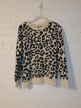 Load image into Gallery viewer, S - destroyed leopard print sweater
