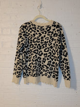 Load image into Gallery viewer, S - destroyed leopard print sweater
