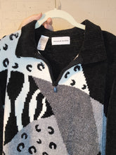 Load image into Gallery viewer, L - Vintage Pullover
