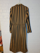 Load image into Gallery viewer, Size 4 - Topshop striped cardigan
