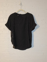 Load image into Gallery viewer, XS - Banana Republic Leopard Blouse
