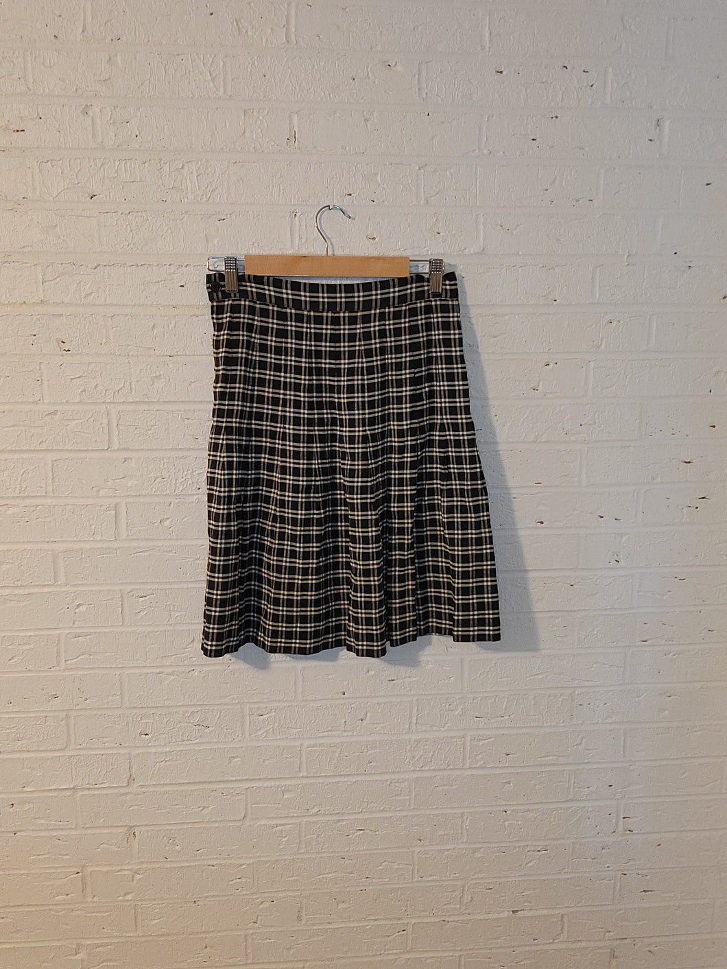 S - Vintage Plaid Pleated Skirt