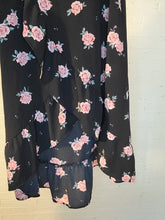 Load image into Gallery viewer, Size 4 - Rose Wrap Skirt
