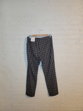 Load image into Gallery viewer, M - Elle Pull on Pants
