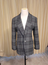 Load image into Gallery viewer, S - Green Plaid Blazer
