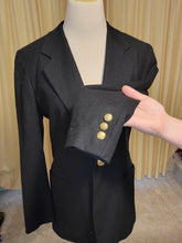 Load image into Gallery viewer, S - Petite - Black Blazer
