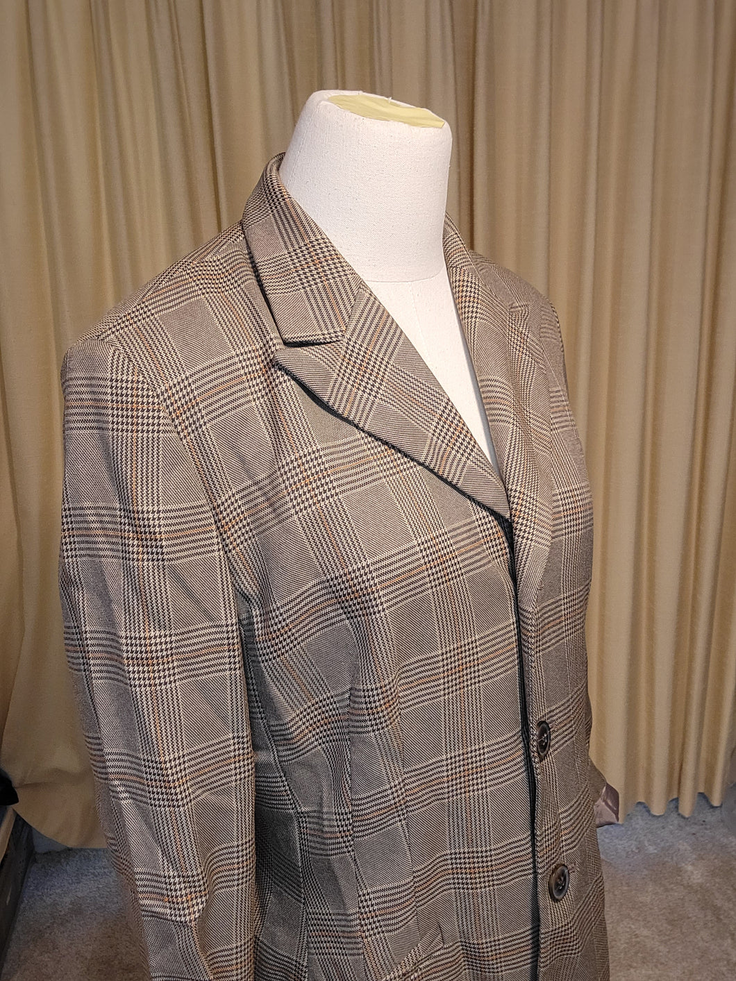 S/M - Brown Plaid Blazer
