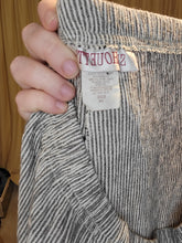 Load image into Gallery viewer, 2X/3X - Gray Stripe Pant
