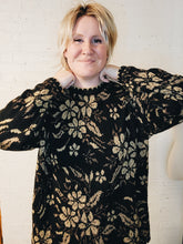 Load image into Gallery viewer, up to 3X - bronze and gold floral sweater
