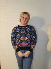 Load image into Gallery viewer, up to L - Abstract floral sweater
