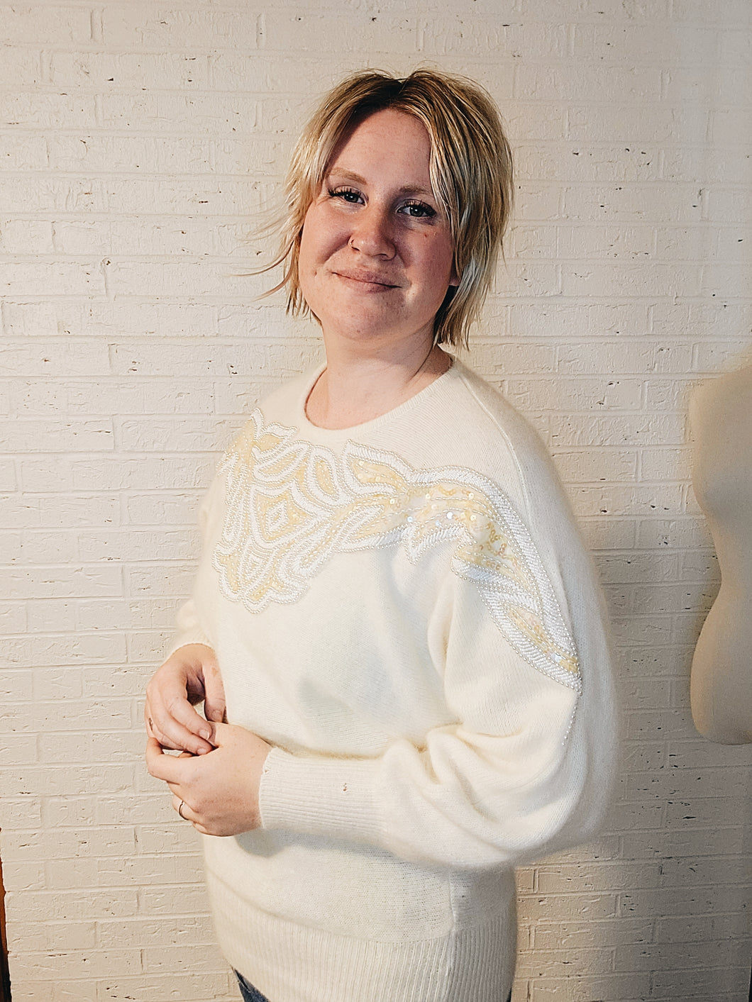 Up to XXL - cream beaded sweater