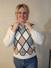 Load image into Gallery viewer, up to M - Alfred Dunner argyle collared sweater
