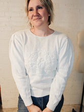 Load image into Gallery viewer, up to a M - White floral puff sleeve aweater
