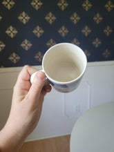 Load image into Gallery viewer, Snow Scene Mug

