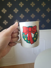 Load image into Gallery viewer, Wreath Mug
