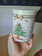 Load image into Gallery viewer, Christmas Tree tin
