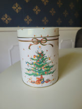 Load image into Gallery viewer, Christmas Tree tin
