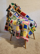 Load image into Gallery viewer, Boho Granny Square Throw
