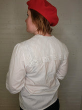 Load image into Gallery viewer, M/L - vintage lace collared blouse
