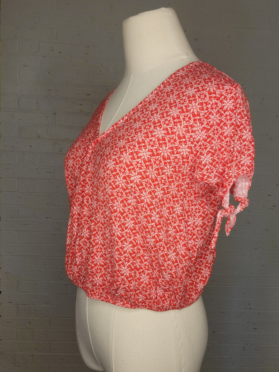 XS/S - Red Wrap Top