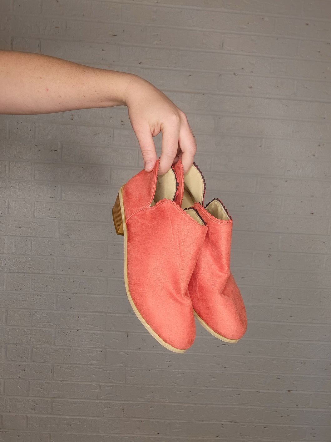 Size 9 - Pink Suade Flats